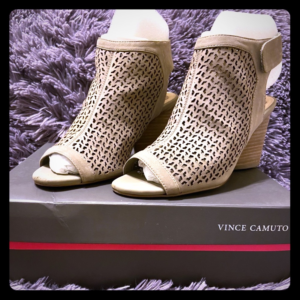 Ladies shoe